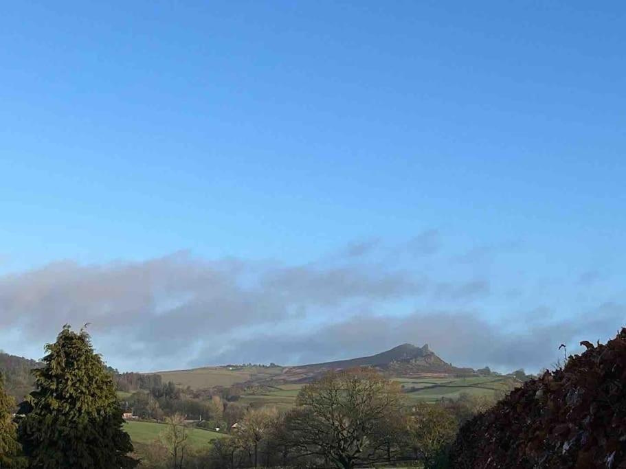 No5 At 53 - 2 Bed Apartment In Leek, Staffs Peak District Buitenkant foto